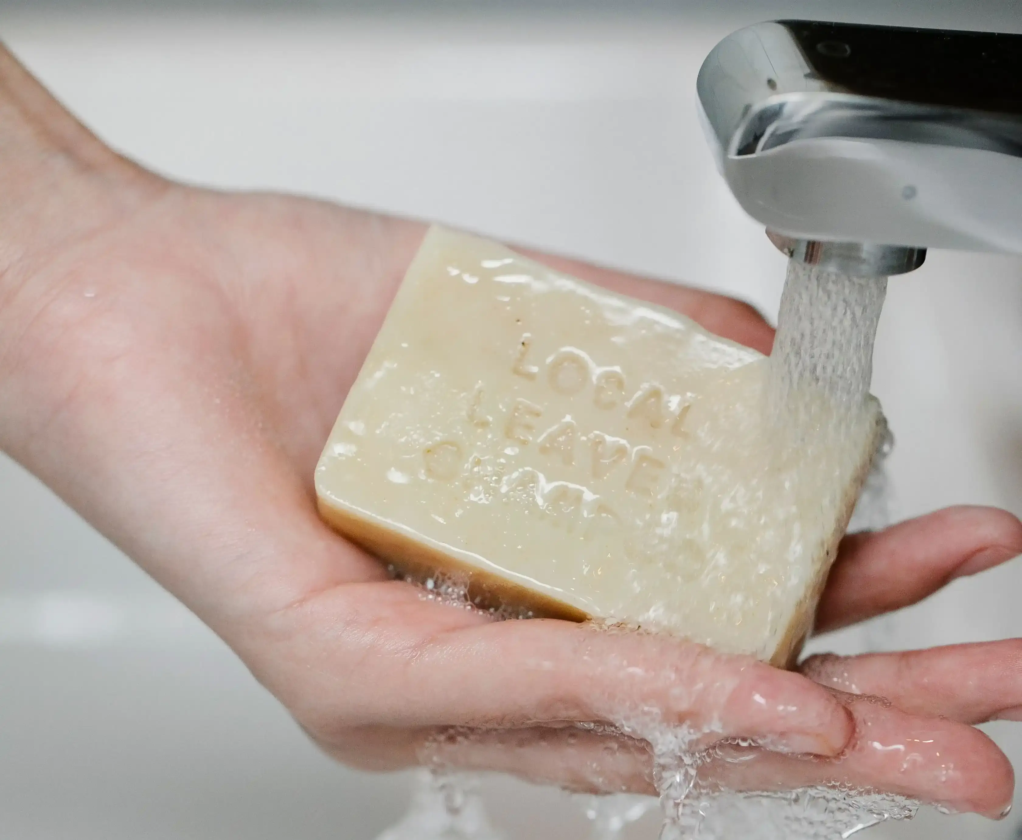 Soap (Sabun) — kosakata bahasa Inggris Perlengkapan Kamar Mandi