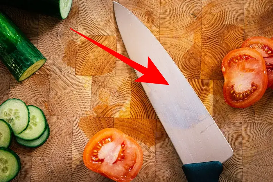 Knife — Cooking Utensils vocabulary in English