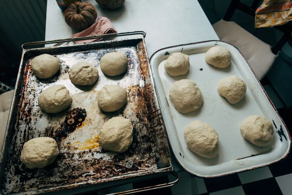 Baking Tray — Cooking Utensils vocabulary in English