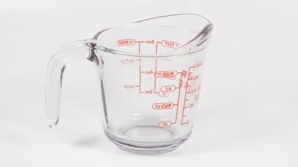 Measuring Cup — Cooking Utensils vocabulary in English