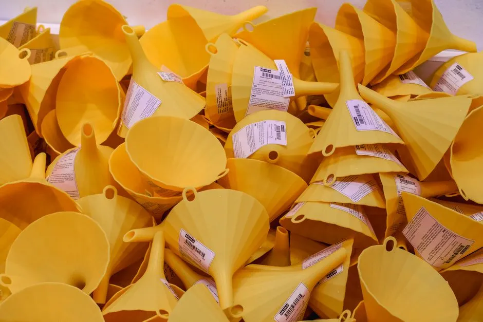 Funnel — Cooking Utensils vocabulary in English