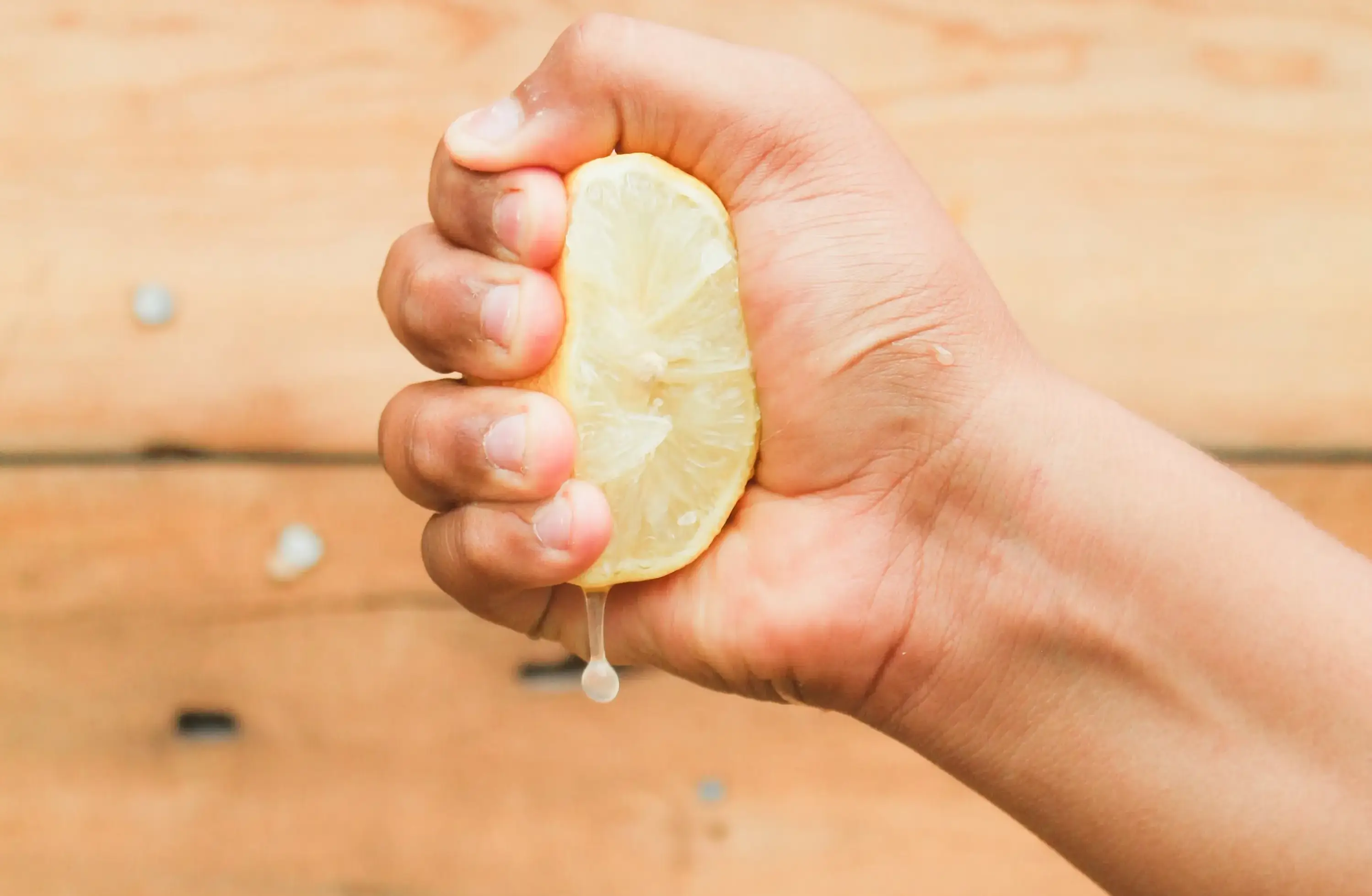 Squeeze — Cooking Actions vocabulary in English