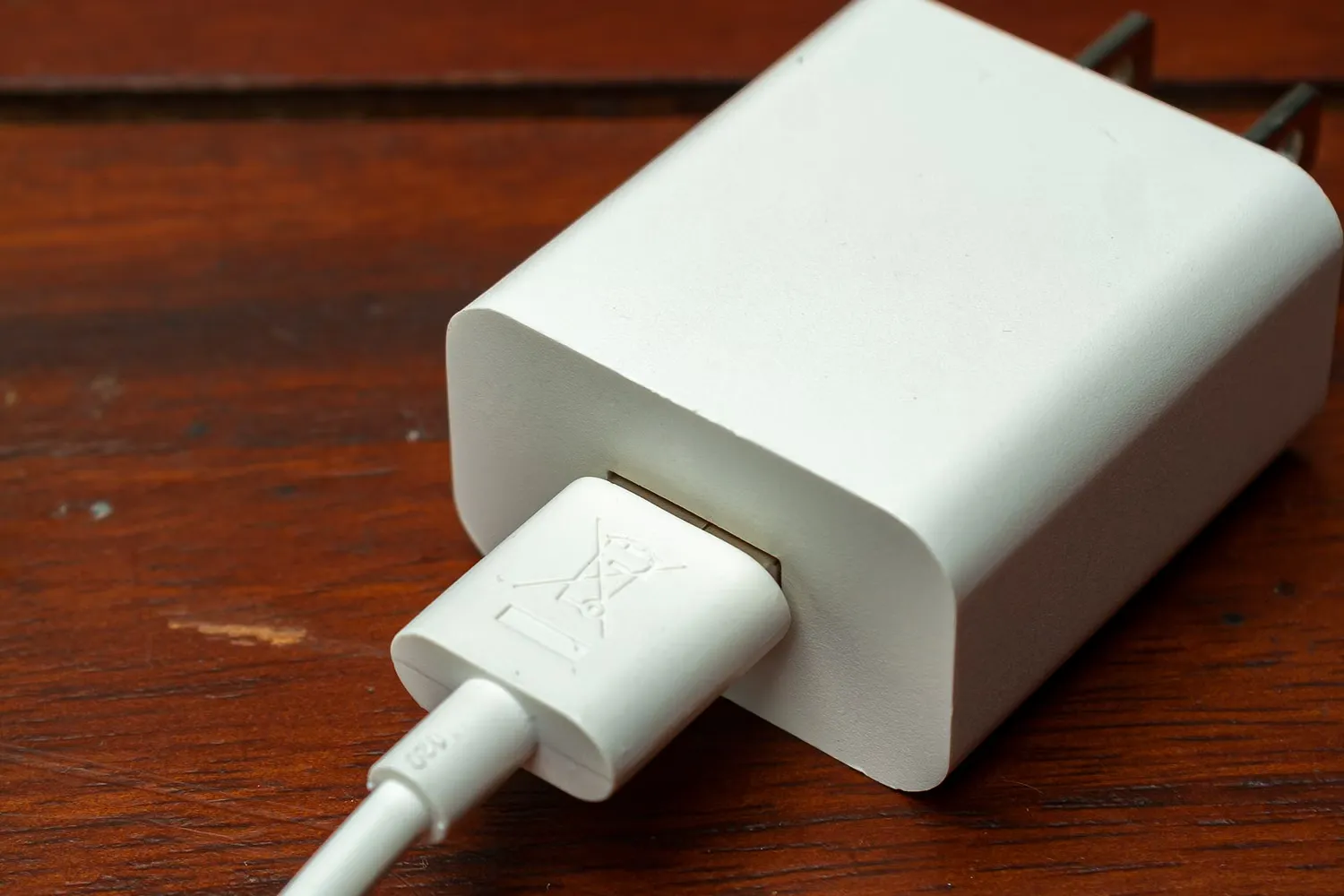 Charger — Technology Items vocabulary in English
