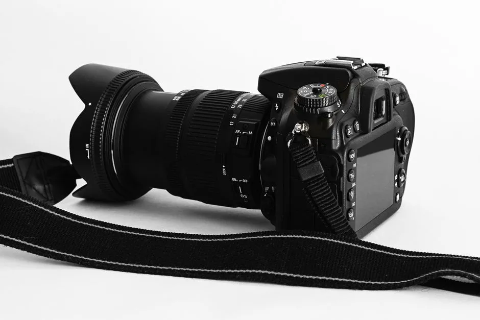 Camera — Technology Items vocabulary in English
