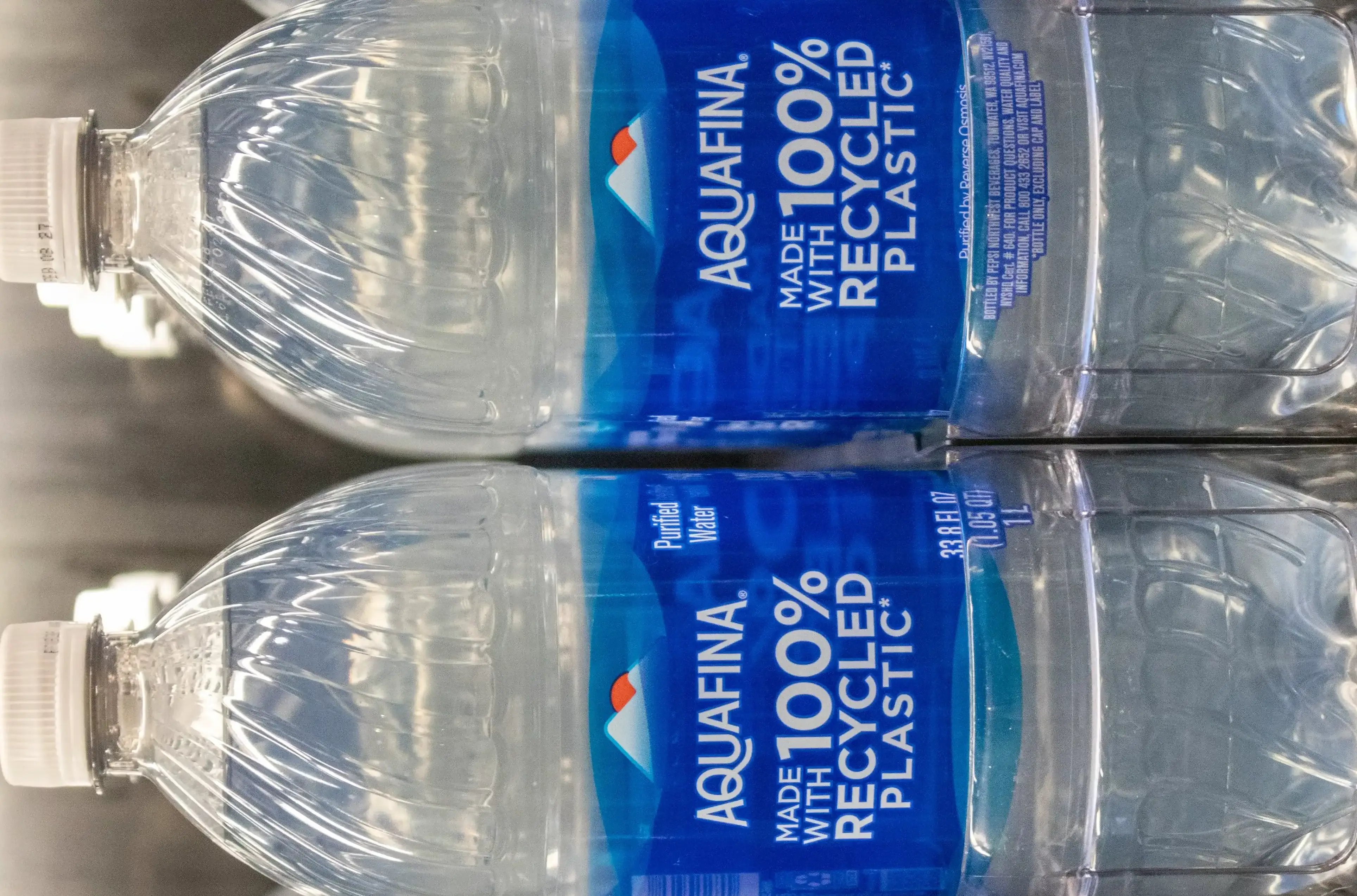 Water Bottle — Kitchen Appliances and Tableware vocabulary in English