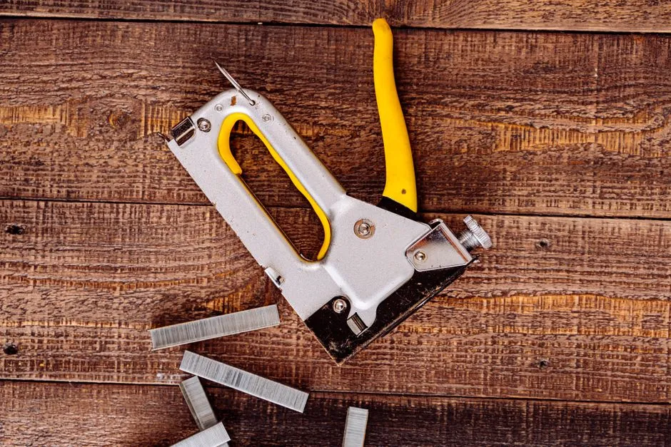 Staple Gun — Power Tools and Equipment vocabulary in English