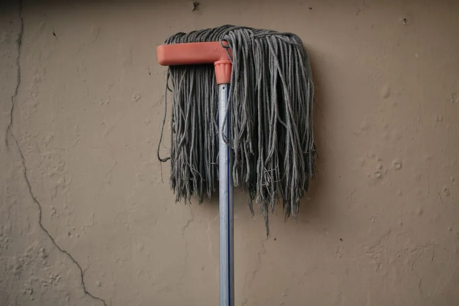 Mop — Power Tools and Equipment vocabulary in English