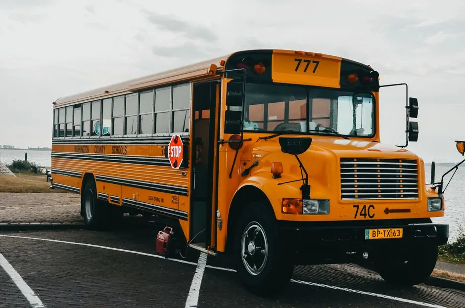 School Bus — School and Campus vocabulary in English