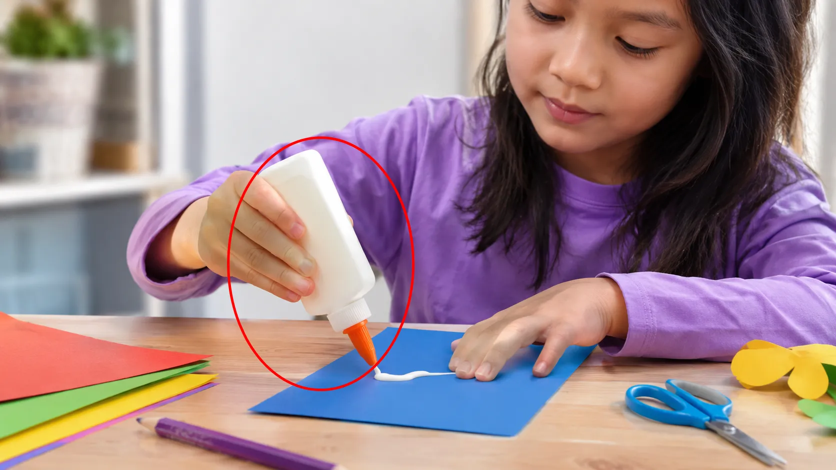 Glue — School Supplies vocabulary in English
