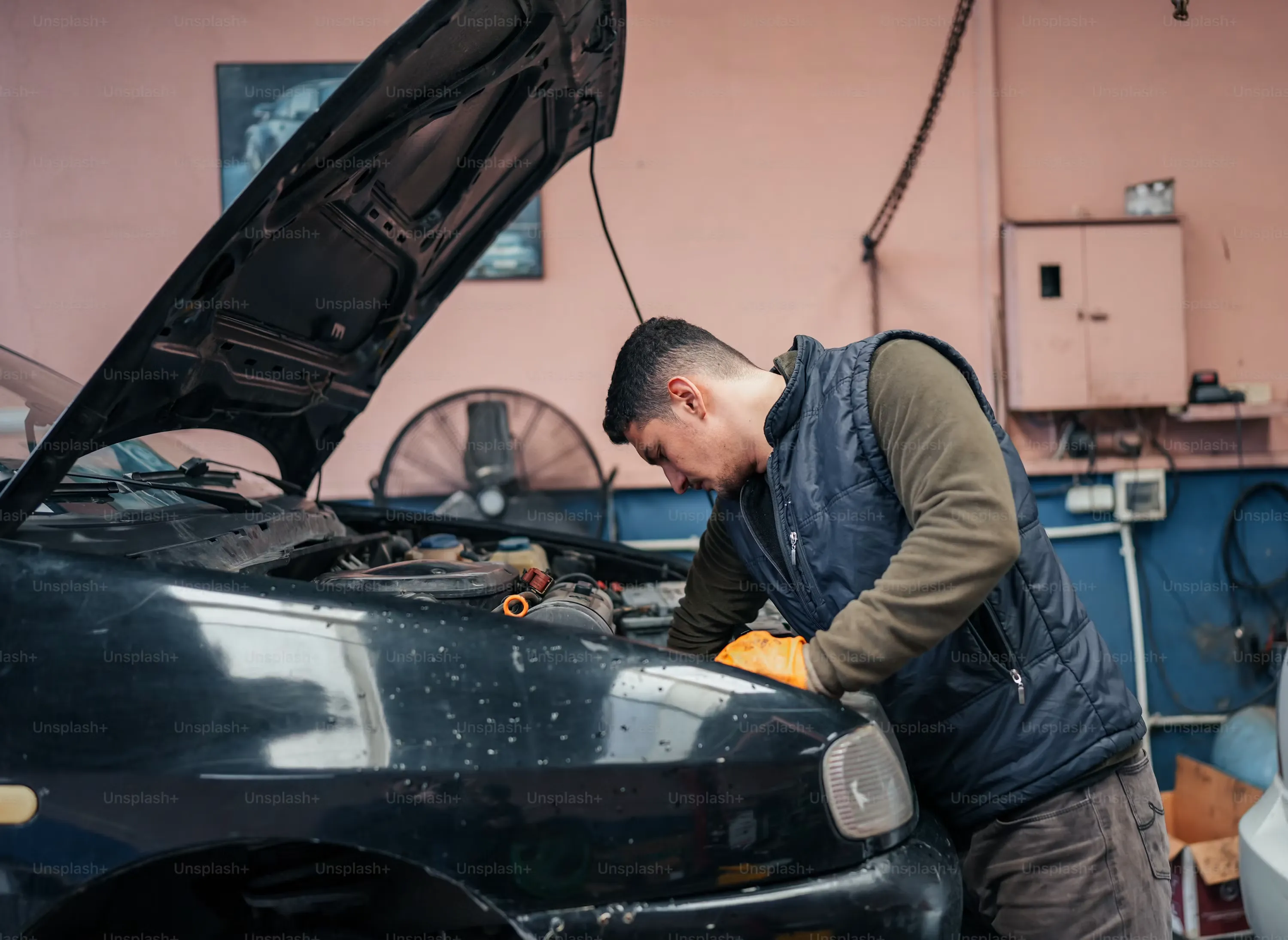 Mechanic — Trade and Service Jobs vocabulary in English