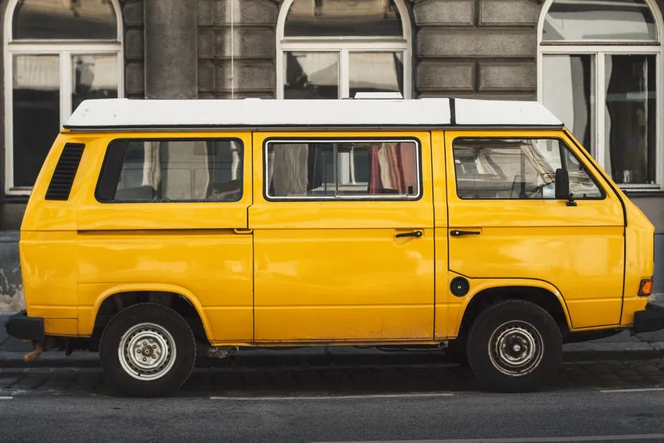 Minivan — Vehicles and Transportation vocabulary in English
